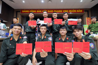 Cổ động viên Câu lạc bộ Bóng đá Công an Hà Nội hào hứng tham gia Hành trình 