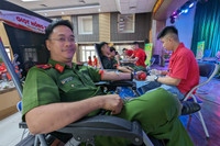 Cổ động viên Câu lạc bộ Bóng đá Công an Hà Nội hào hứng tham gia Hành trình 