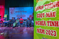 Cổ động viên Câu lạc bộ Bóng đá Công an Hà Nội hào hứng tham gia Hành trình 