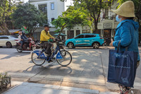 Cận cảnh những trạm xe đạp công cộng cho thuê không cần người trông đầu tiên ở Hà Nội