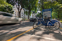 Cận cảnh những trạm xe đạp công cộng cho thuê không cần người trông đầu tiên ở Hà Nội