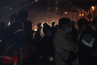 Hình ảnh khó quên khi Công an Thủ đô xuyên đêm giúp đồng bào vơi vất vả trên hành trình vạn lý về quê 