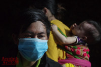 Hình ảnh khó quên khi Công an Thủ đô xuyên đêm giúp đồng bào vơi vất vả trên hành trình vạn lý về quê 