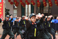 Cảnh sát cơ động Hà Nội hướng dẫn học sinh tiểu học kỹ năng phòng chống bạo lực học đường