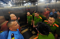 Cảnh sát PCCC Hà Nội đến từng chung cư ngăn chặn nguy cơ cháy nổ trong mùa nắng nóng