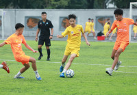 Chùm ảnh loạt trận 8h sáng 9-11