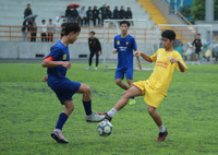 Chùm ảnh loạt trận 10h sáng 2-11