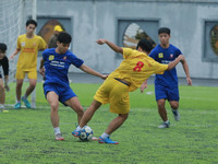 Chùm ảnh loạt trận 8h sáng 2-11