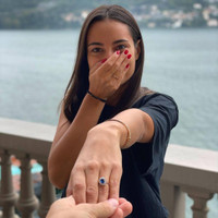 [ẢNH] Vẻ đẹp nàng thạc sĩ vừa được 'người hùng' Juventus cầu hôn