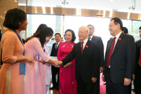 Hình ảnh lãnh đạo Đảng, Nhà nước dự Đại hội đại biểu lần thứ XVII Đảng bộ thành phố Hà Nội