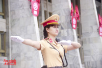 Ấn tượng với nữ CSGT bảo vệ Đại hội Đảng bộ TP Hà Nội