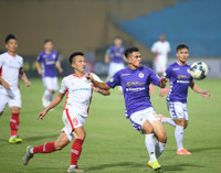 [ẢNH] Á hậu Huyền My đến sân cổ vũ 