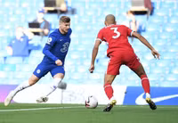 [ẢNH] HLV Lampard đã bị hàng thủ Chelsea 