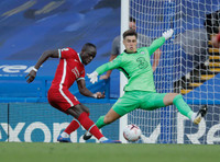 [ẢNH] HLV Lampard đã bị hàng thủ Chelsea 