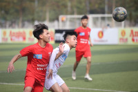 [ẢNH] THPT Hoàng Mai vào chung kết sau màn rượt đuổi tỉ số nghẹt thở