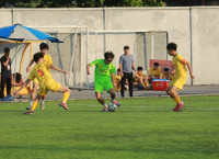 Thắng áp đảo THPT Tạ Quang Bửu, trường Thạch Thất lọt top 32