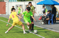 Chùm ảnh loạt trận 8h30 sáng 23-11