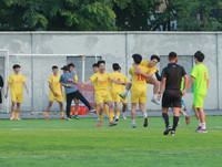 Thắng áp đảo THPT Tạ Quang Bửu, trường Thạch Thất lọt top 32