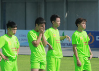 Thầy trò trường Marie Curie LB ăn mừng cảm xúc khi lần đầu vào top 32