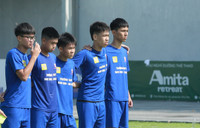 Thầy trò trường Marie Curie LB ăn mừng cảm xúc khi lần đầu vào top 32