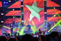 Những hình ảnh đặc biệt ấn tượng tại lễ hội âm thanh Hà Nội Rock 