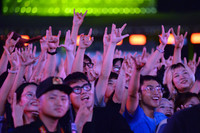 Những hình ảnh đặc biệt ấn tượng tại lễ hội âm thanh Hà Nội Rock 