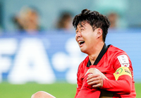 Người Hàn Quốc xuyên đêm ăn mừng kỳ tích World Cup