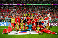 Người Hàn Quốc xuyên đêm ăn mừng kỳ tích World Cup