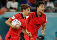 Người Hàn Quốc xuyên đêm ăn mừng kỳ tích World Cup