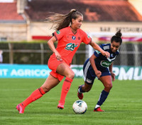 Cận cảnh vẻ đẹp nữ cầu thủ PSG bạn gái của Alphonso Davies