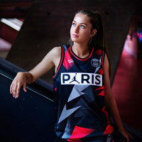 Cận cảnh vẻ đẹp nữ cầu thủ PSG bạn gái của Alphonso Davies