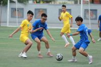 Chùm ảnh loạt trận 8h30 sáng 22-10