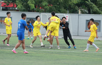 Chùm ảnh loạt trận 8h30 sáng 22-10