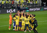 [ẢNH] Cavani và Bruno Fernandes không cứu nổi M.U