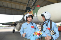 Phi công ‘Hổ mang chúa’ Su-30MK2 tự hào khi hoàn thành xuất sắc nhiệm vụ ngày 30/4