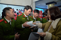 Toàn cảnh phiên giao dịch việc làm đặc biệt dành cho chiến sỹ nghĩa vụ CATP Hà Nội