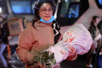 Cận cảnh “Hành trình Tết Công đoàn” đưa công nhân ở Hà Nội về quê đón Tết