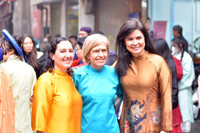 Ngắm thiếu nữ Hà thành mang Xuân về phố phường Thủ đô