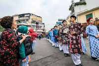 Ngắm thiếu nữ Hà thành mang Xuân về phố phường Thủ đô