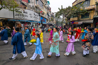 Ngắm thiếu nữ Hà thành mang Xuân về phố phường Thủ đô