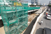 Cận cảnh 2 cầu vượt thép 