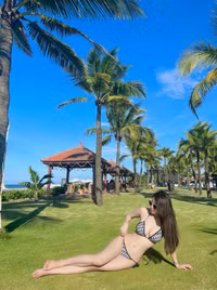 Ngỡ ngàng thân hình nóng bỏng của cựu cầu thủ nữ Việt Nam