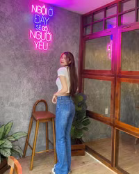 Ngỡ ngàng thân hình nóng bỏng của cựu cầu thủ nữ Việt Nam