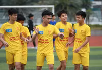 [ẢNH] Loạt trận 8h sáng 20-12