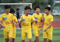 [ẢNH] Loạt trận 8h sáng 20-12