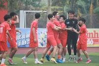 [ẢNH] Chân dung 32 đội bóng giành quyền vào vòng hai