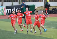 [ẢNH] Những khoảnh khắc cảm xúc nhất vòng 1/16