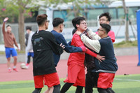 [ẢNH] Những khoảnh khắc cảm xúc ngày thi đấu 10-1