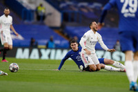 [ẢNH] Ngày trở về 'thê thảm' của Eden Hazard