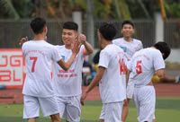 [ẢNH] Loạt trận 13h30 ngày 3-1-2021